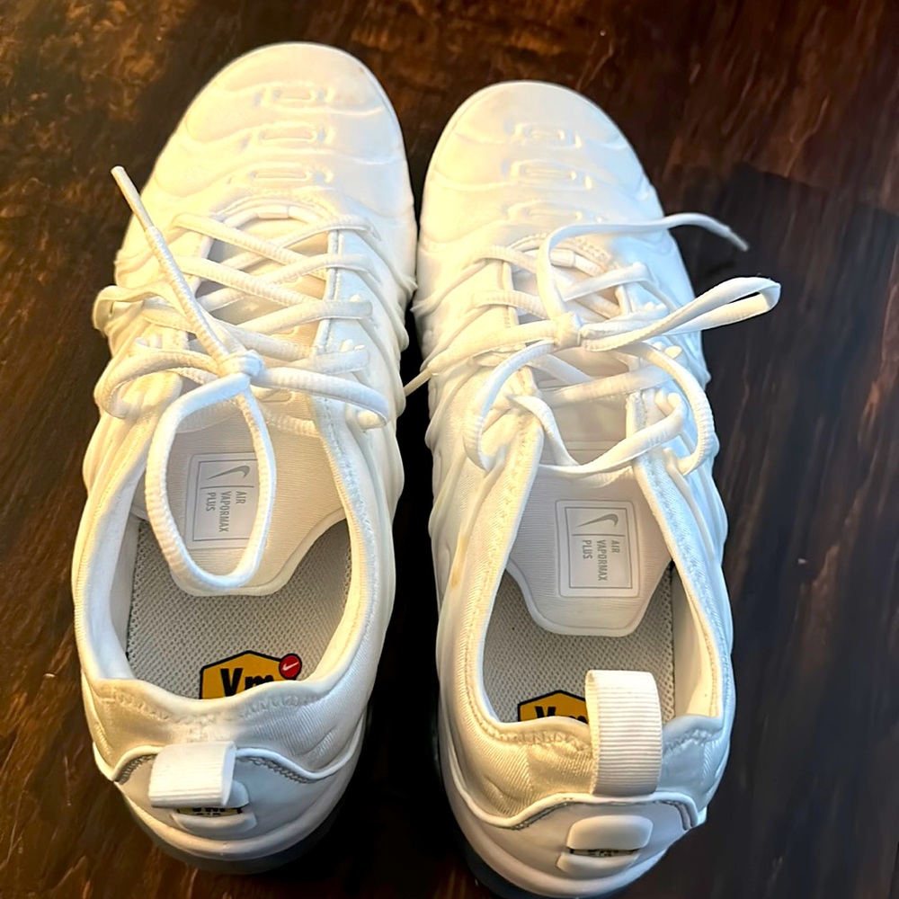 Nike vapor max Air only worn two times for sale